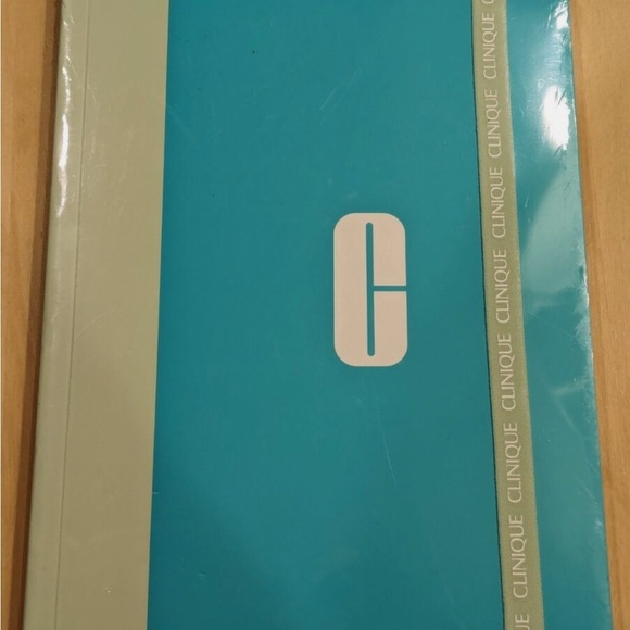 Limited Edition Clinique Journal Notebook - Picture 6 of 7